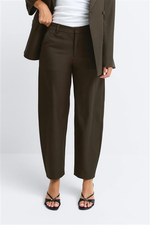 Gina Tricot - Mid waist barrel trousers - Bukser - Brun - 38 - Dame