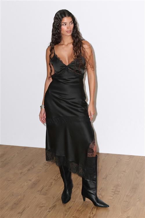 Gina Tricot - Satin lace midi dress - satinkjoler - Sort - 36 - Dame