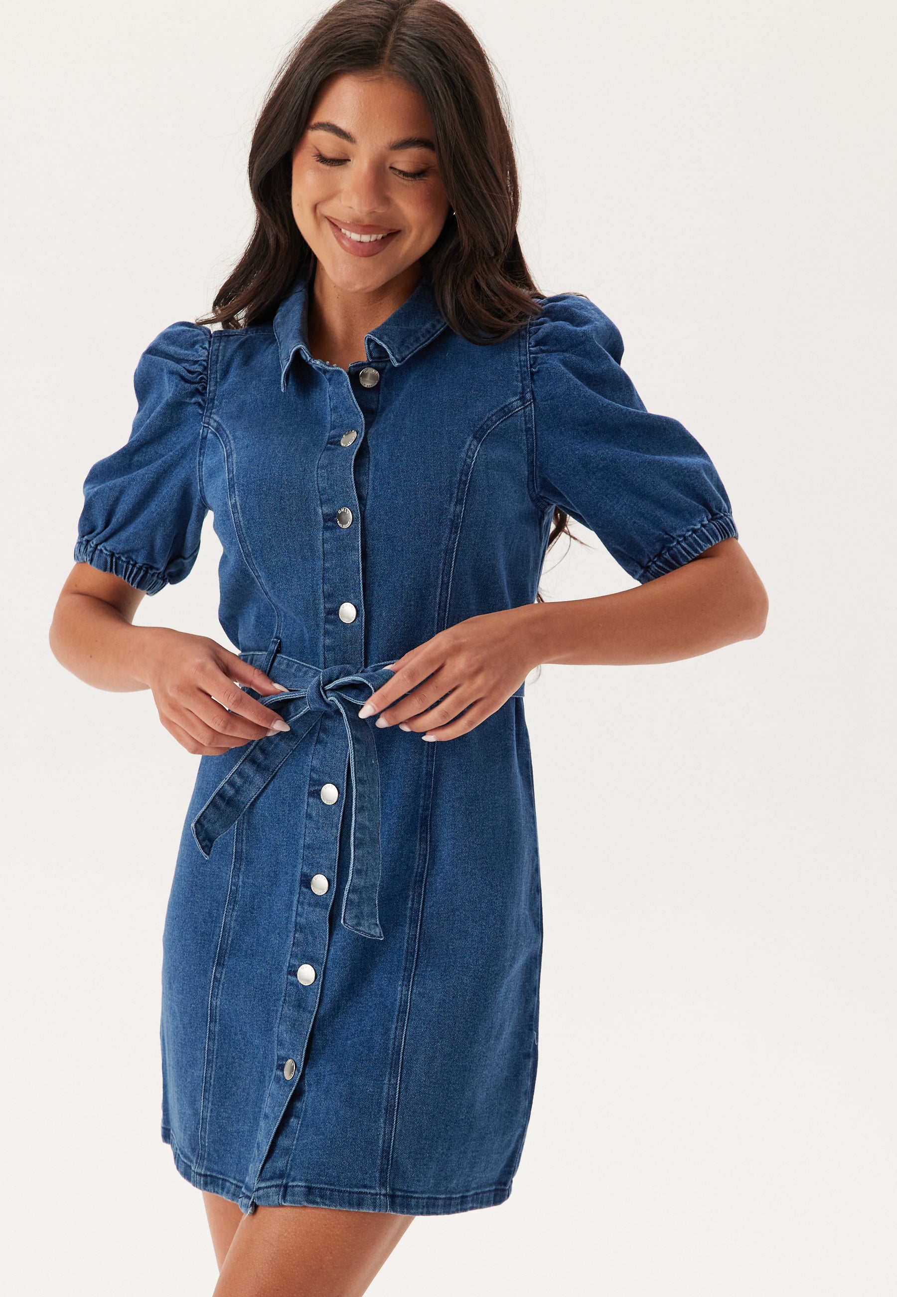 ONLY Onlvibbe Ss Belt Dnm Dress