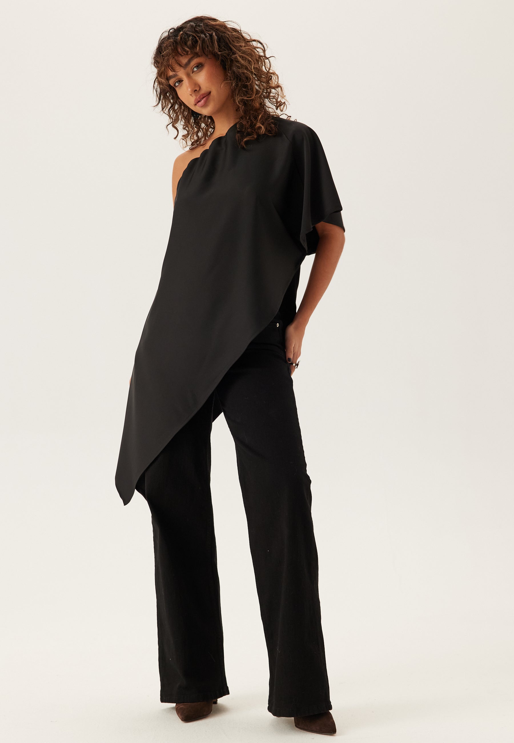 Bubbleroom Ateljé Remake Asymmetric Top