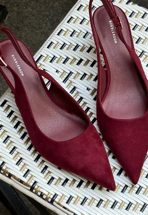 Emelie Olson X Bubbleroom Faux Suede Slingback