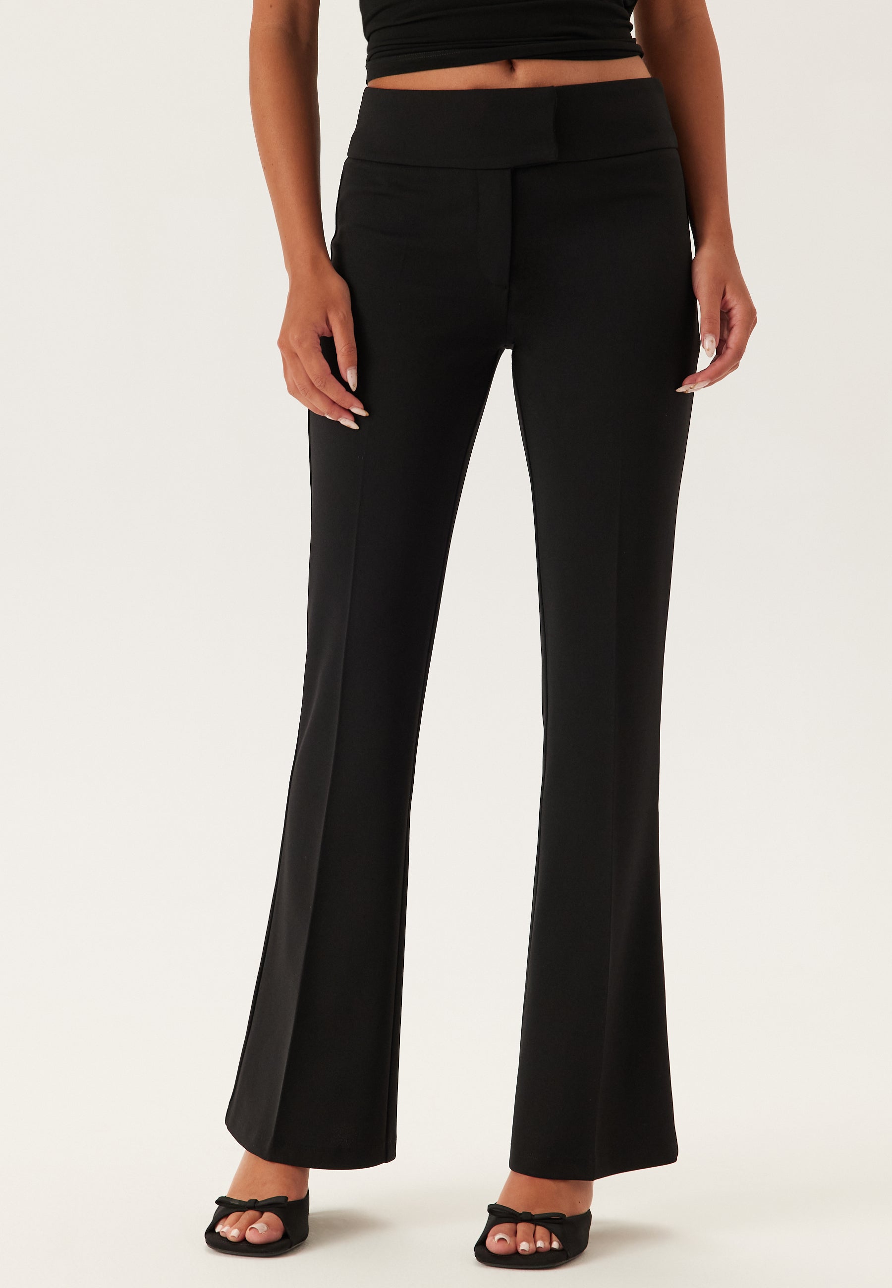 BUBBLEROOM Soft Suit Flared Trousers