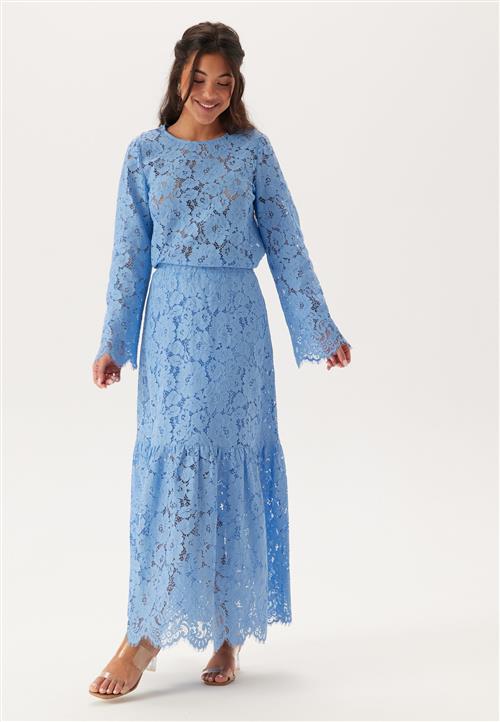 BUBBLEROOM Scalloped Lace Edge Maxi Skirt