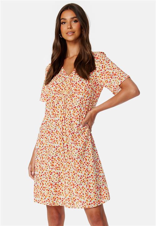 Pieces Nya SS V-Neck Short