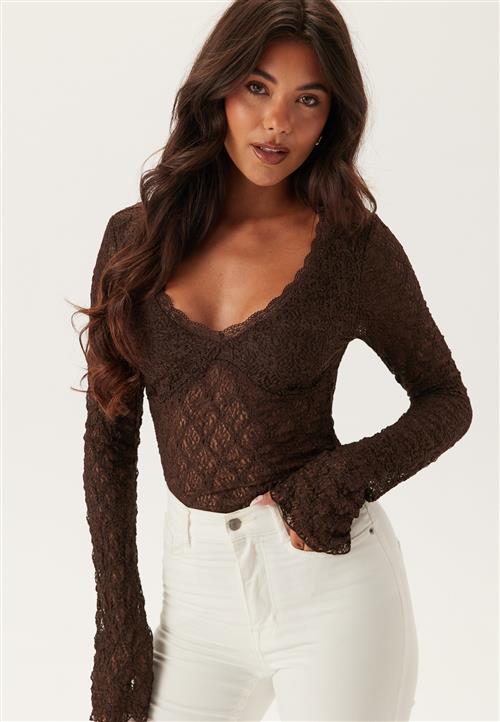 BUBBLEROOM V-Neck Lace Top