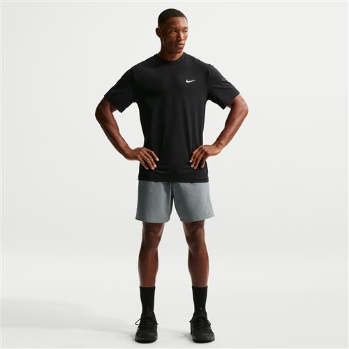 Alsidige Nike Unlimited-Dri-FIT-shorts (18 cm) uden for til mænd - grå