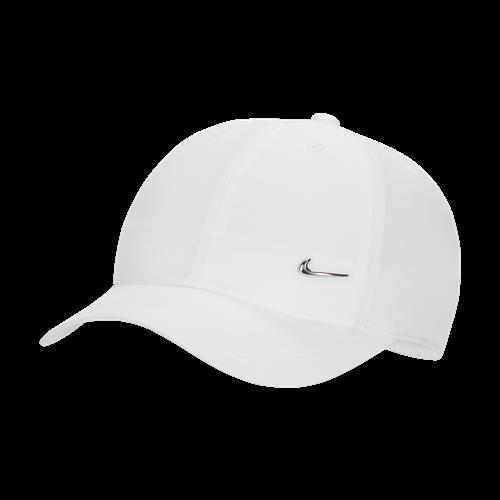 Nike Dri-FIT Club-Swoosh-kasket i metal til børn - hvid