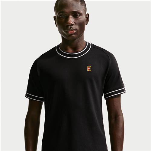 NikeCourt Heritage tennistrøje med korte ærmer til mænd - sort