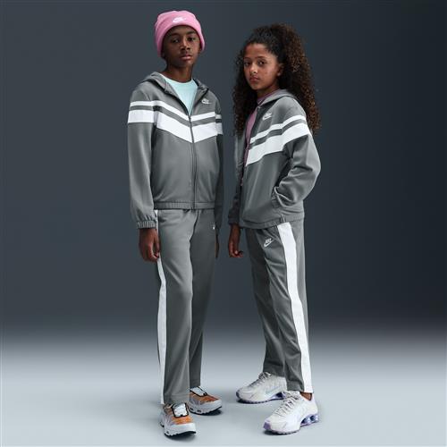 Nike Dri-FIT-tracksuit med hætte til større børn - grå