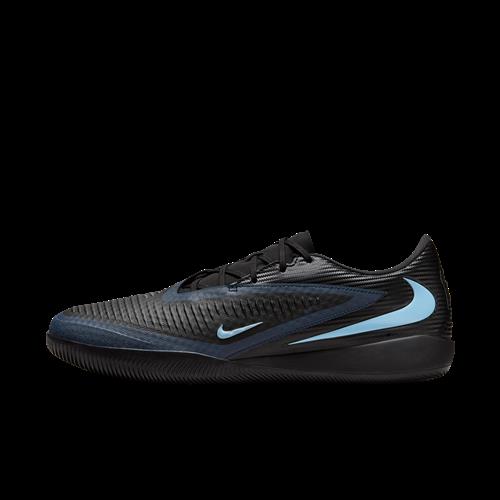 Nike Phantom 6 Low Academy-fodboldsko til indendørs - sort