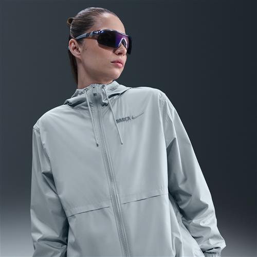 Vævet FC Barcelona Essential Repel Nike Football-jakke med hætte til kvinder - grå