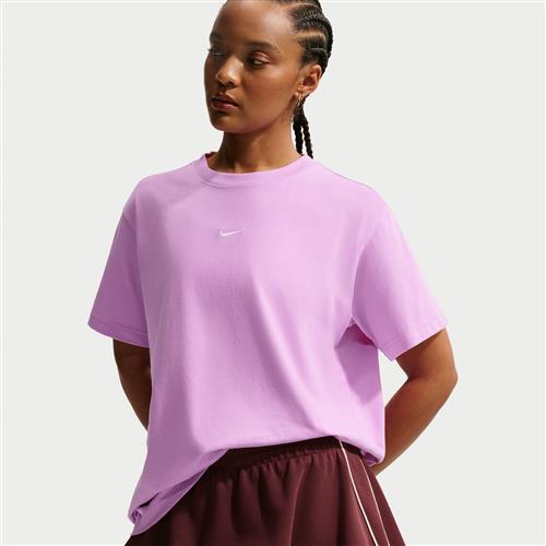 Oversized Nike Classic T-shirt til kvinder - lilla
