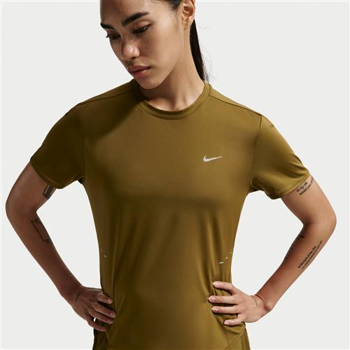 Kortærmet Nike Swift Dri-FIT-løbeoverdel til kvinder - brun