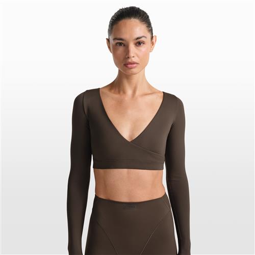 NikeSKIMS Matte Wrap-top med lange ærmer til kvinder - brun