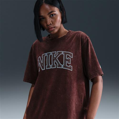 Nike Classics løstsiddende T-shirt til kvinder - rød