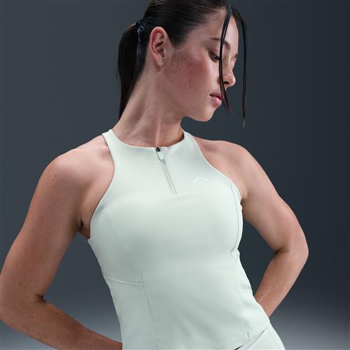 Nike Trail-sports-bh-tanktop med medikum støtte og indlæg til kvinder - grå