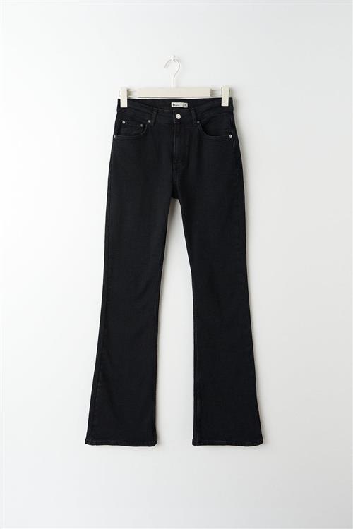 Gina Tricot - Full length flare jeans - Flare & bootcut jeans - Sort - 36 - Dame