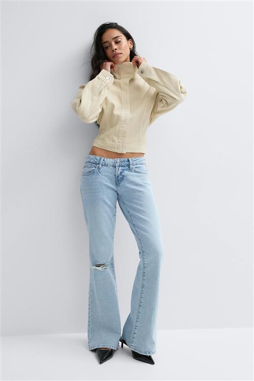 Gina Tricot - Low full length flare jeans - Flare & bootcut jeans - Blå - 36 - Dame