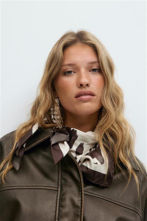 Gina Tricot - Satin scarf - Tørklæder og halstørklæder - Brun - ONESIZE - Dame