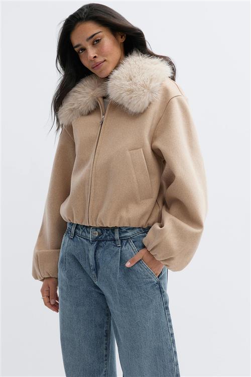 Gina Tricot - Faux fur collar jacket - faux fur jakker - Beige - M - Dame