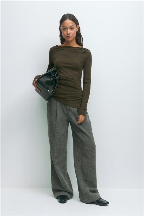 Gina Tricot - Asymmetric long sleeve top - Langærmede toppe - Grøn - XS - Dame