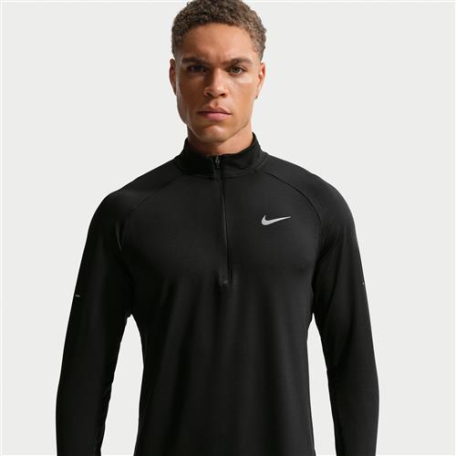 Nike Stride Dri-FIT Realtree®-mellemlag til løb til mænd - sort