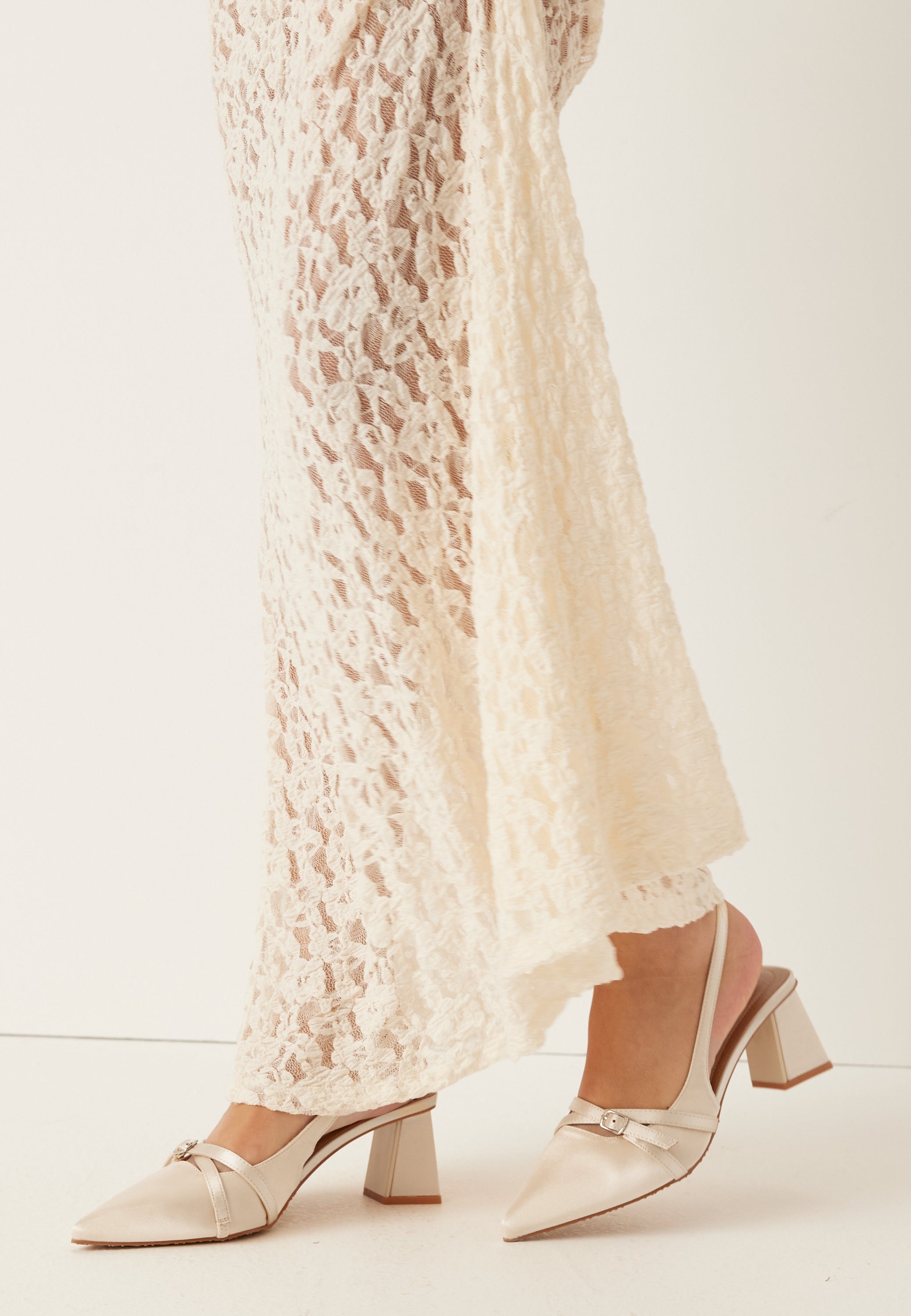 Bianco Biamaralyn Buckle Slingback Satin