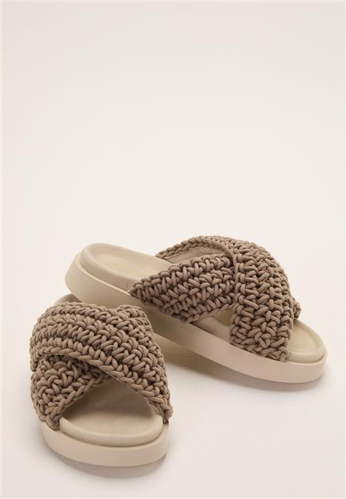 INUIKII Slipper Woven