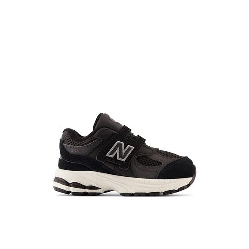 New Balance 2002 Kids Hook & Loop Sneakers Black  Black 21.5 EU  Sort  21.5 EU