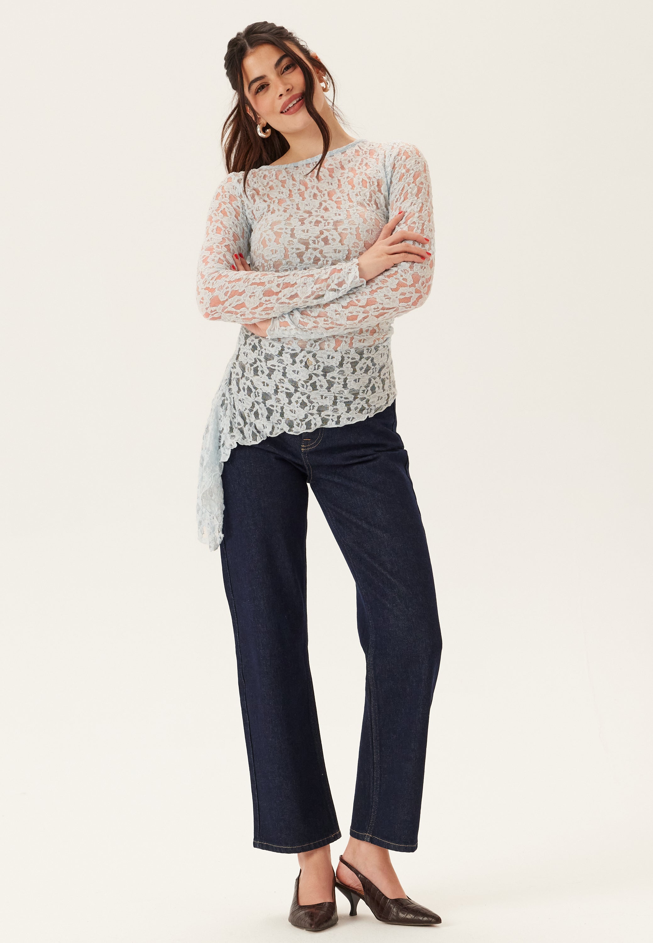 BUBBLEROOM Asymmetric Lace Top