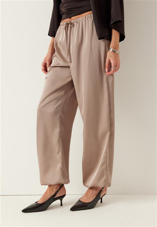 BUBBLEROOM Satin Balloon Trousers