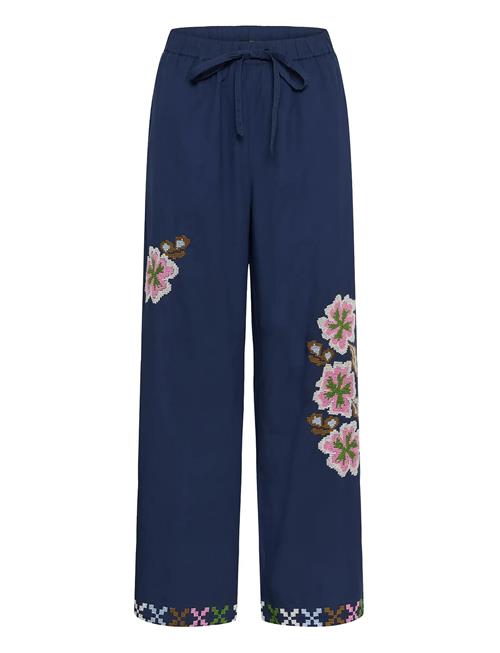 Culture | Cubreezy Pants | M