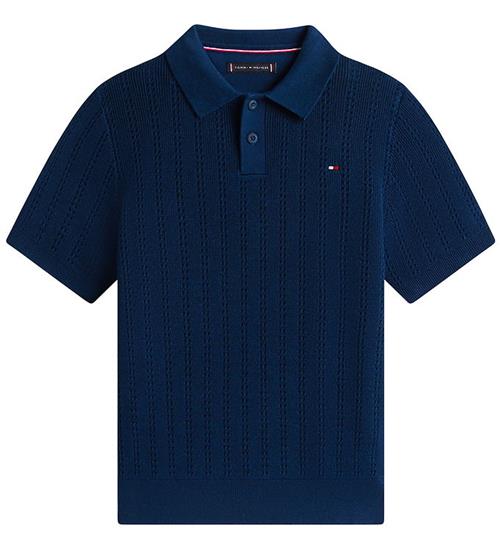 Se Tommy Hilfiger Polo - Strik - Dark Night NavyBlue hos KidsWorld