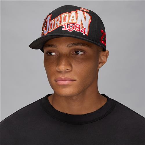 Struktureret Jordan Pro-kasket - sort