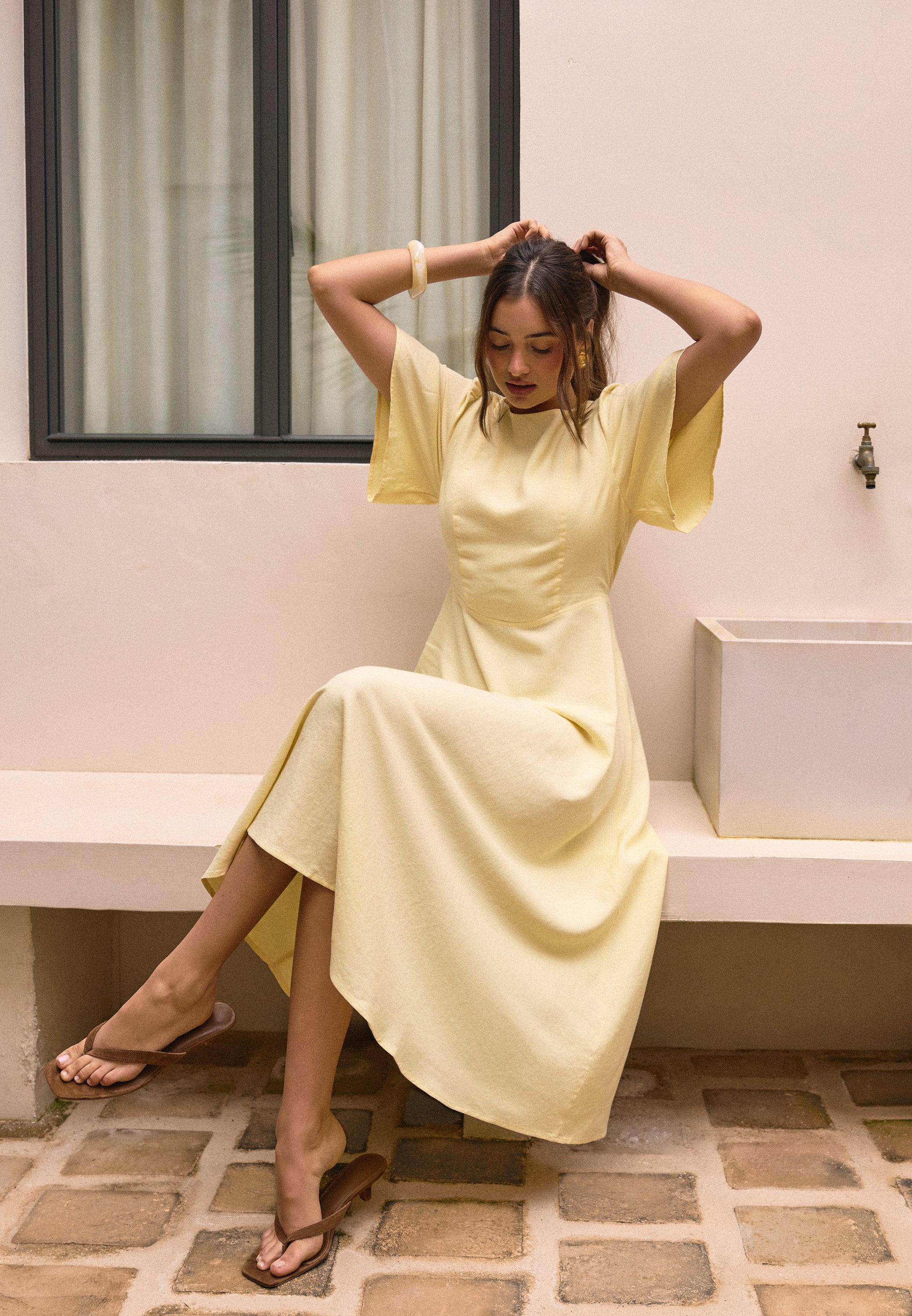 BUBBLEROOM Linen Midi Dress