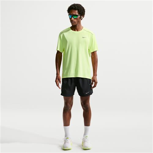 Nike Miler Dri-FIT 2-i-1-løbeshorts (12,5 cm) til mænd - sort