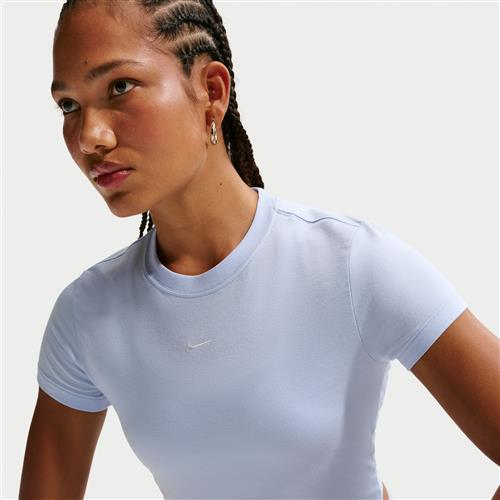 Kort, maskinstrikket Nike Chill-T-shirt til kvinder - blå