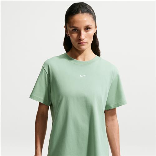 Oversized Nike Classic T-shirt til kvinder - grøn