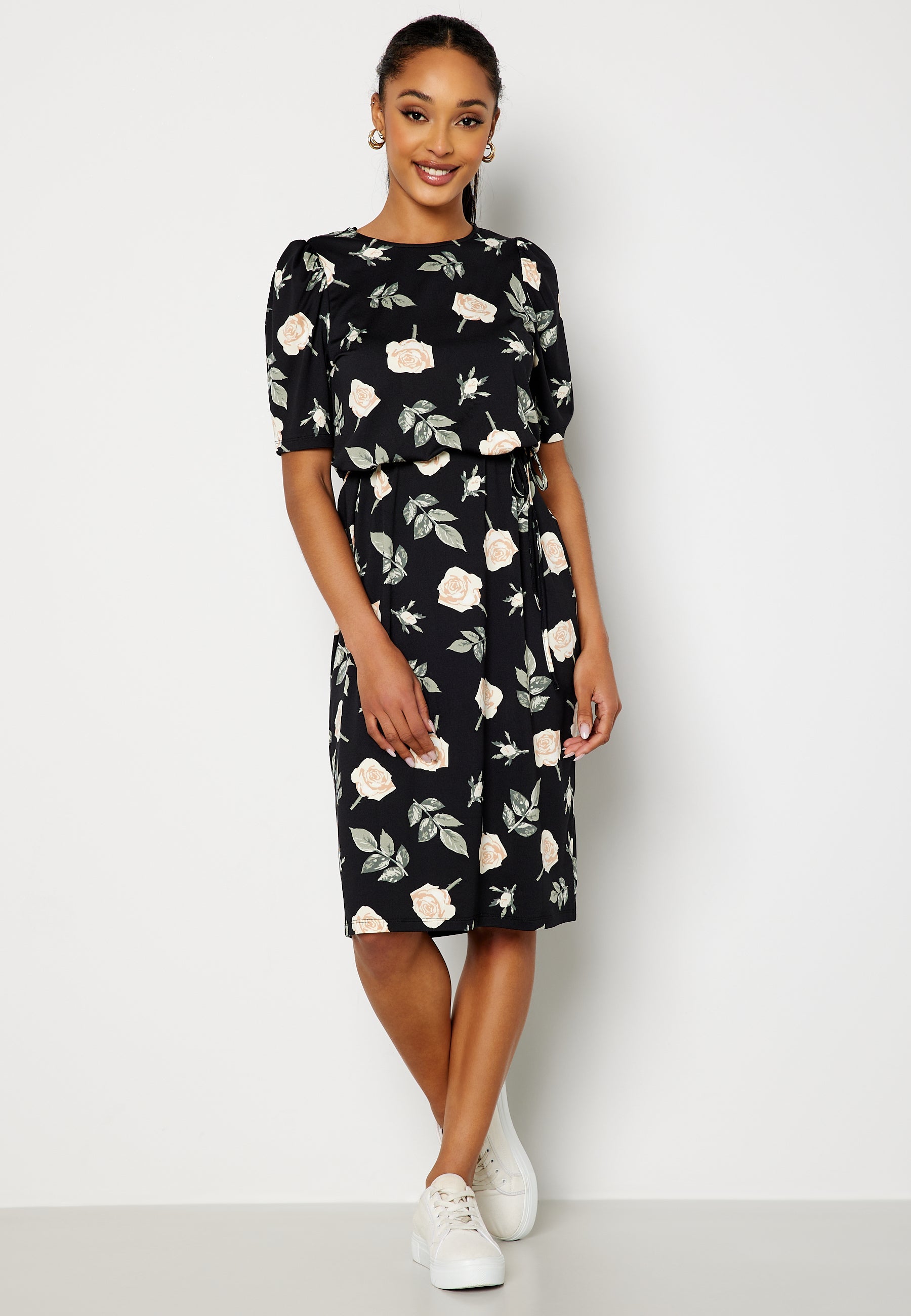 Happy Holly Blenda puff sleeve midi dress
