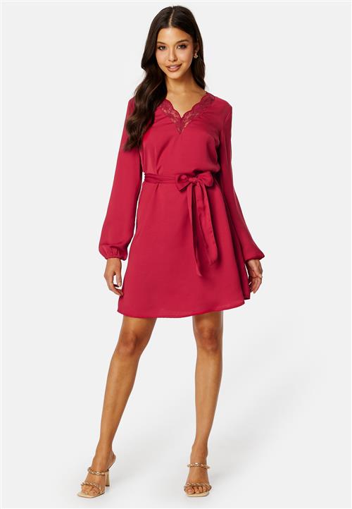 BUBBLEROOM Vallie lace dress