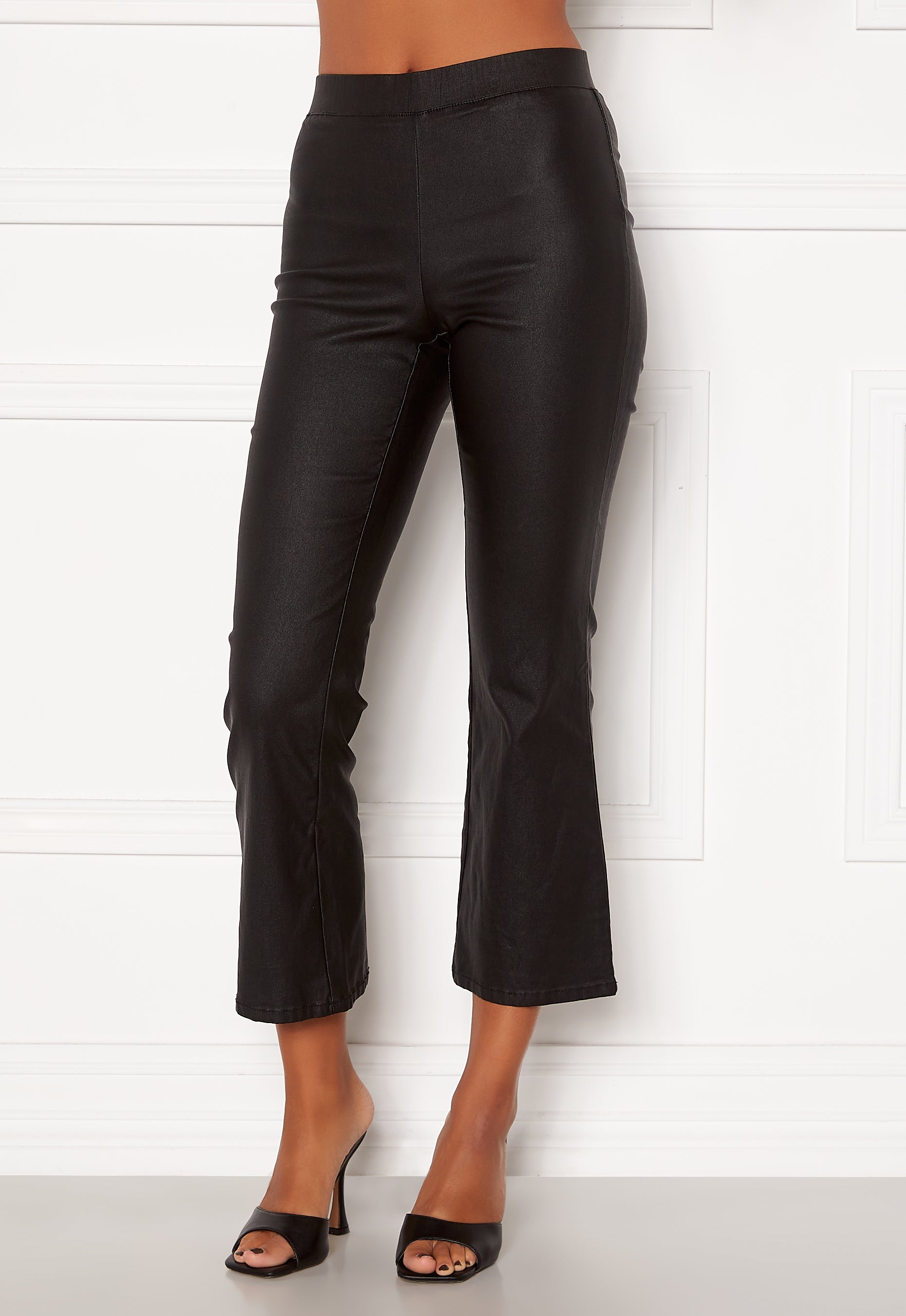 VILA Commit Coated HWSL Cropped Pants
