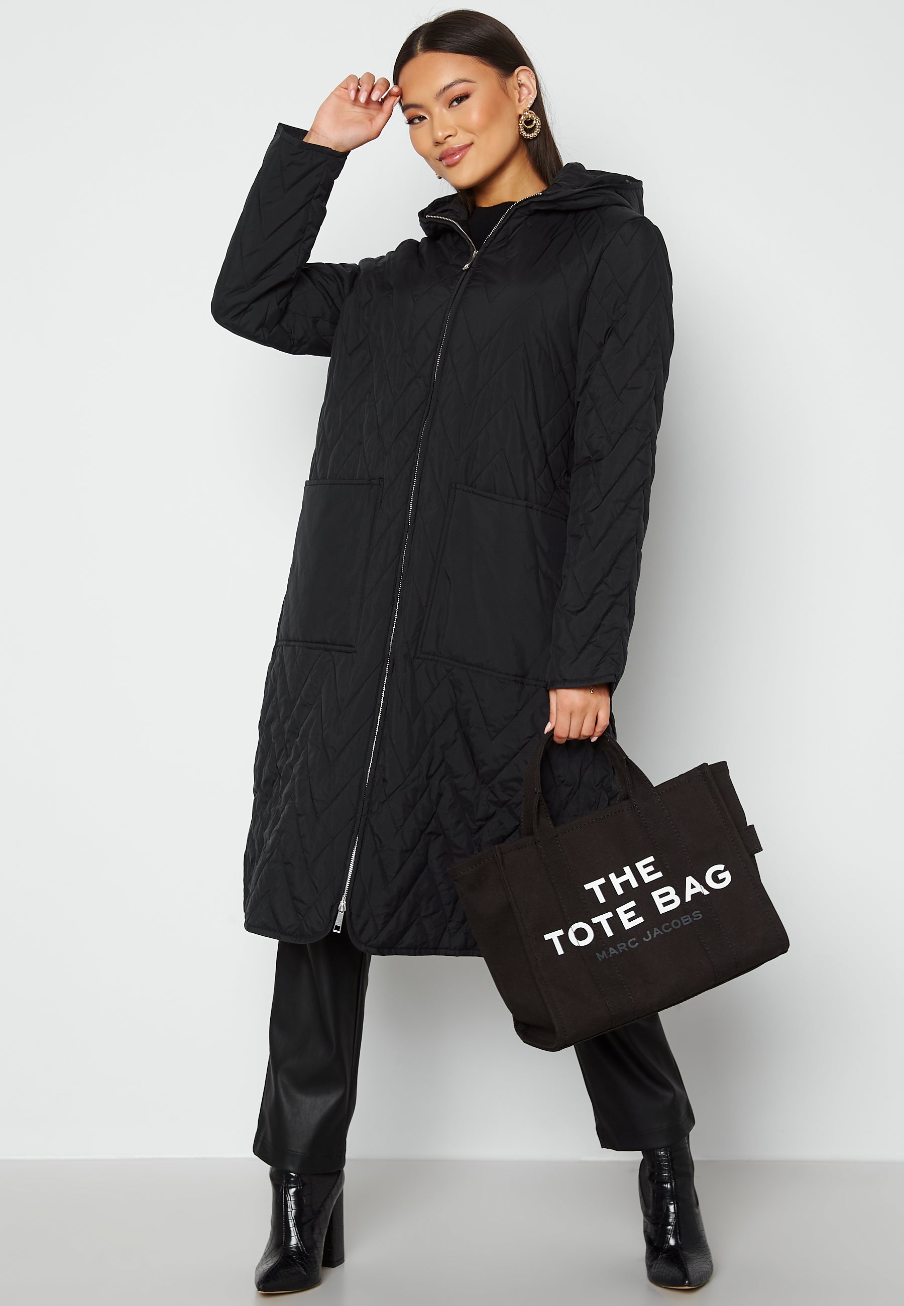 SELECTED Nora Quilted Coat