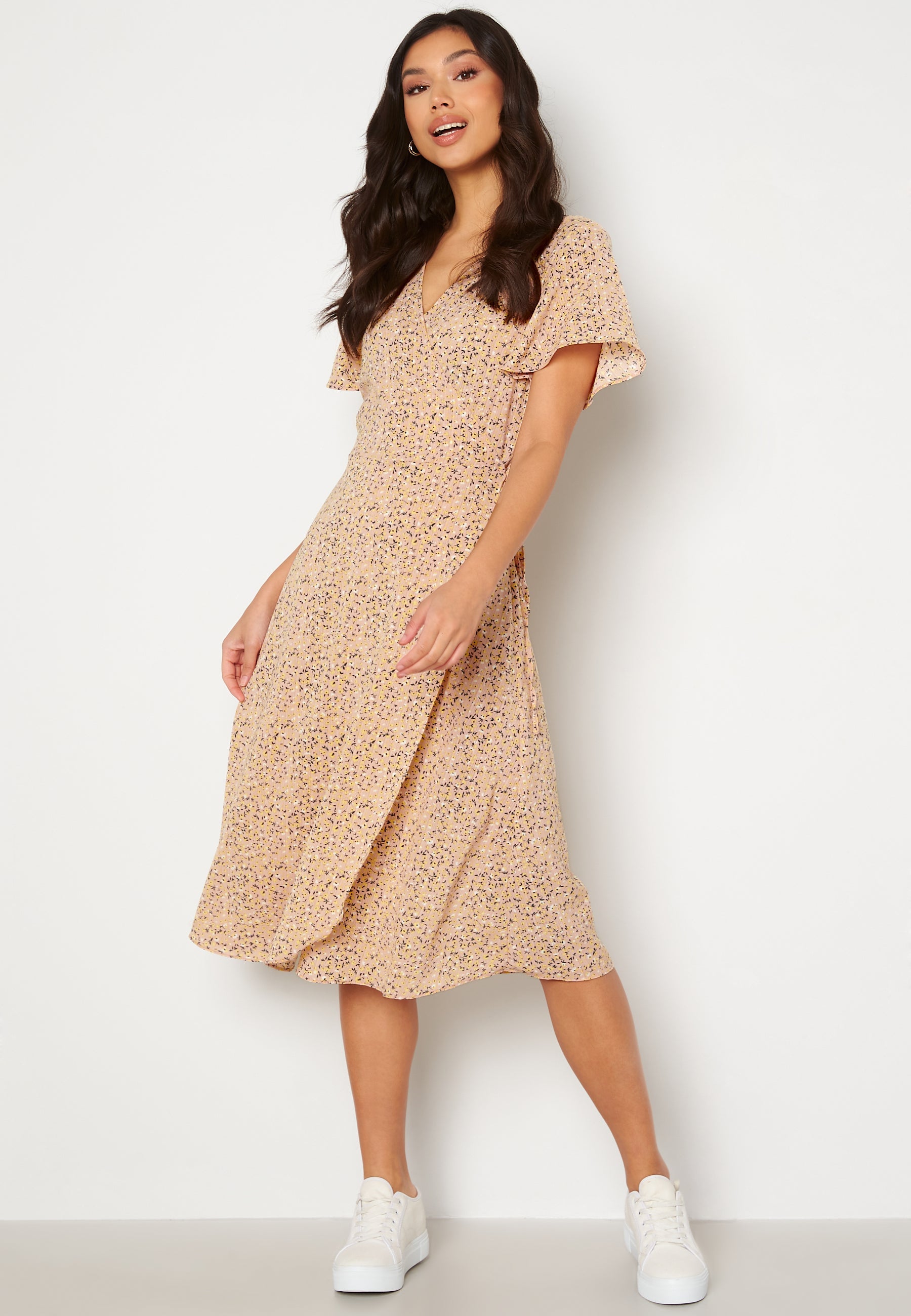 VILA Lovie S/S Wrap Midi Dress