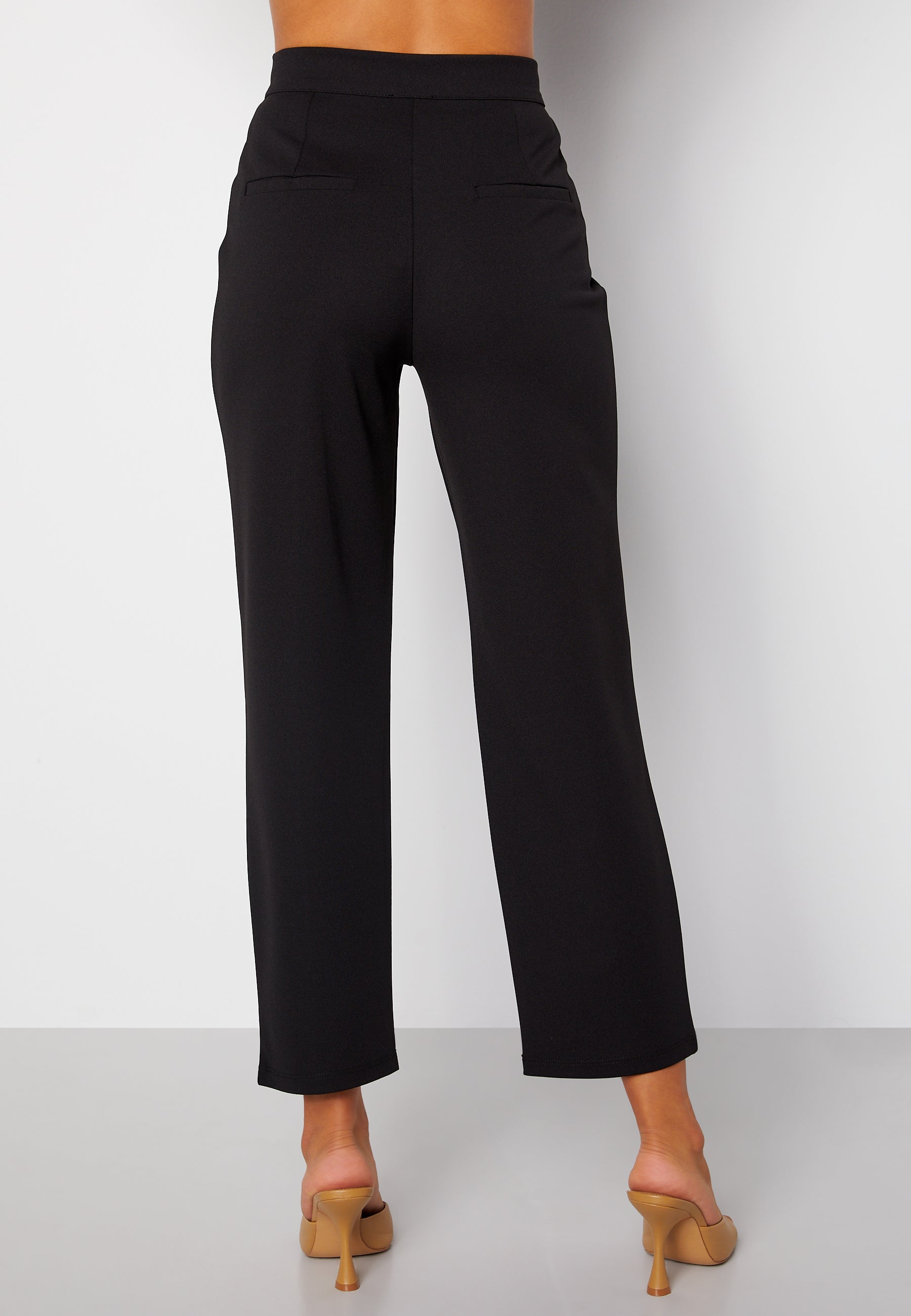 BUBBLEROOM Soft Suit Ankle Pants
