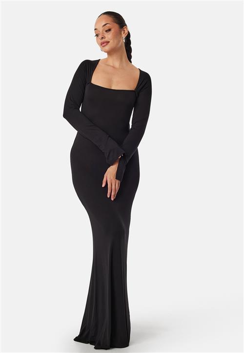 BUBBLEROOM Square Neck L/S Maxi Dress