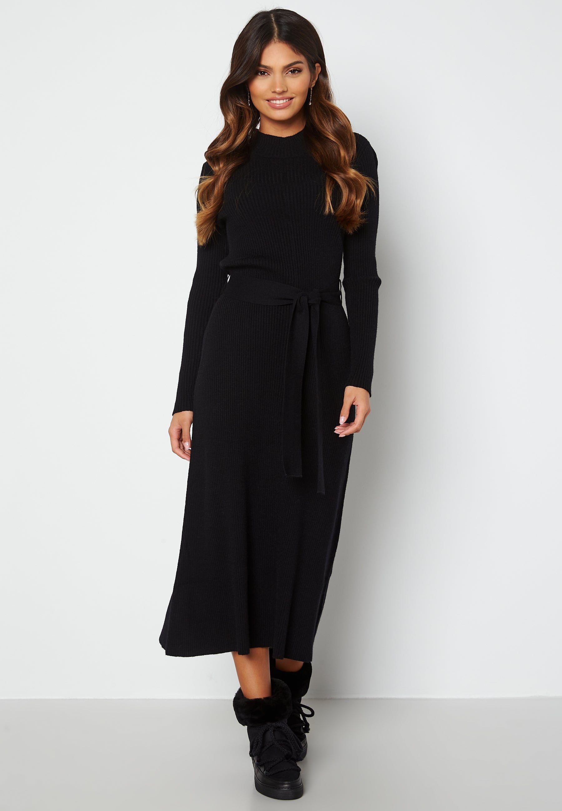 Happy Holly Brooklyn midi knitted dress