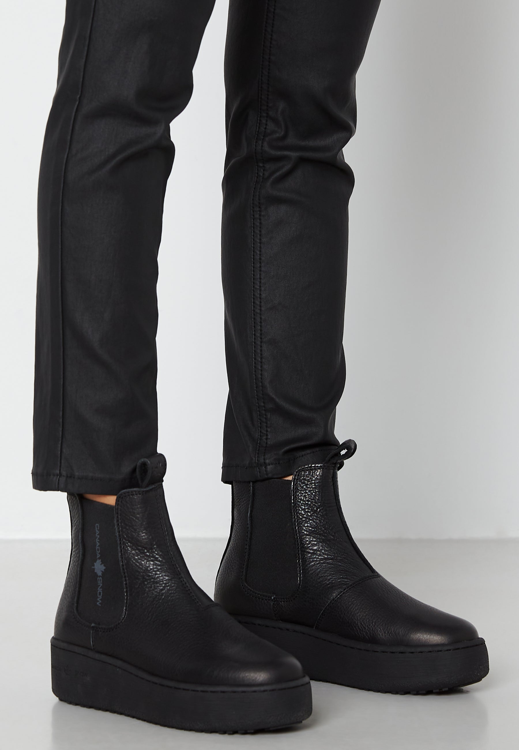 Canada Snow Mount Alexis Black Leather