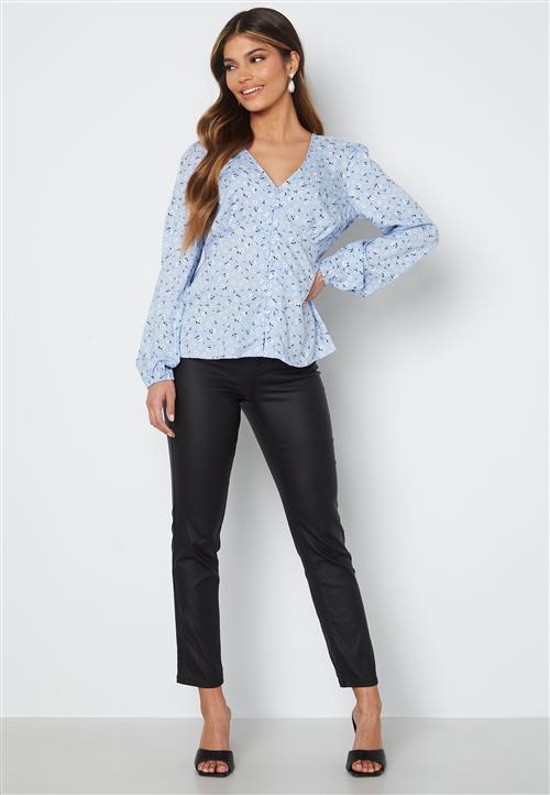 Happy Holly Tillie blouse