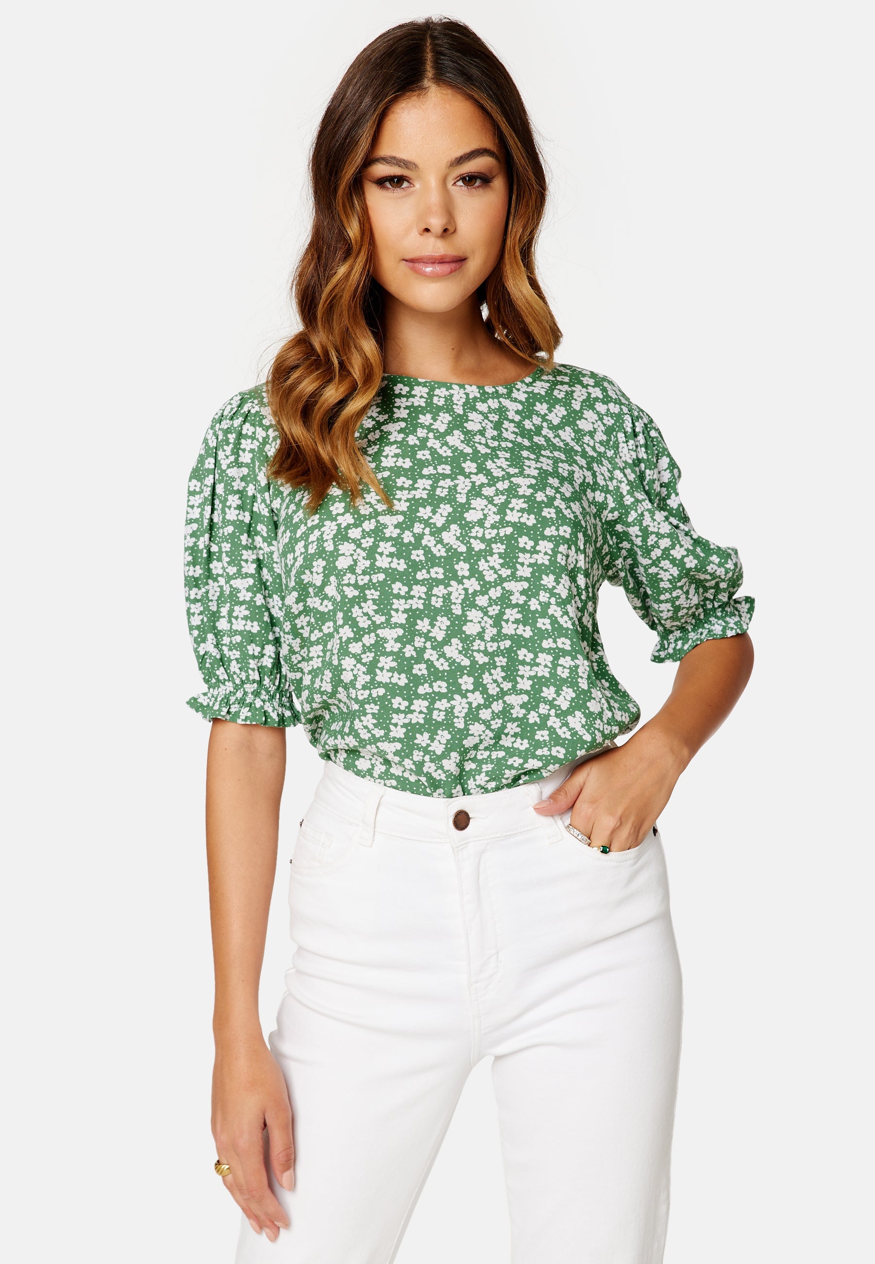 Happy Holly Tris puff blouse