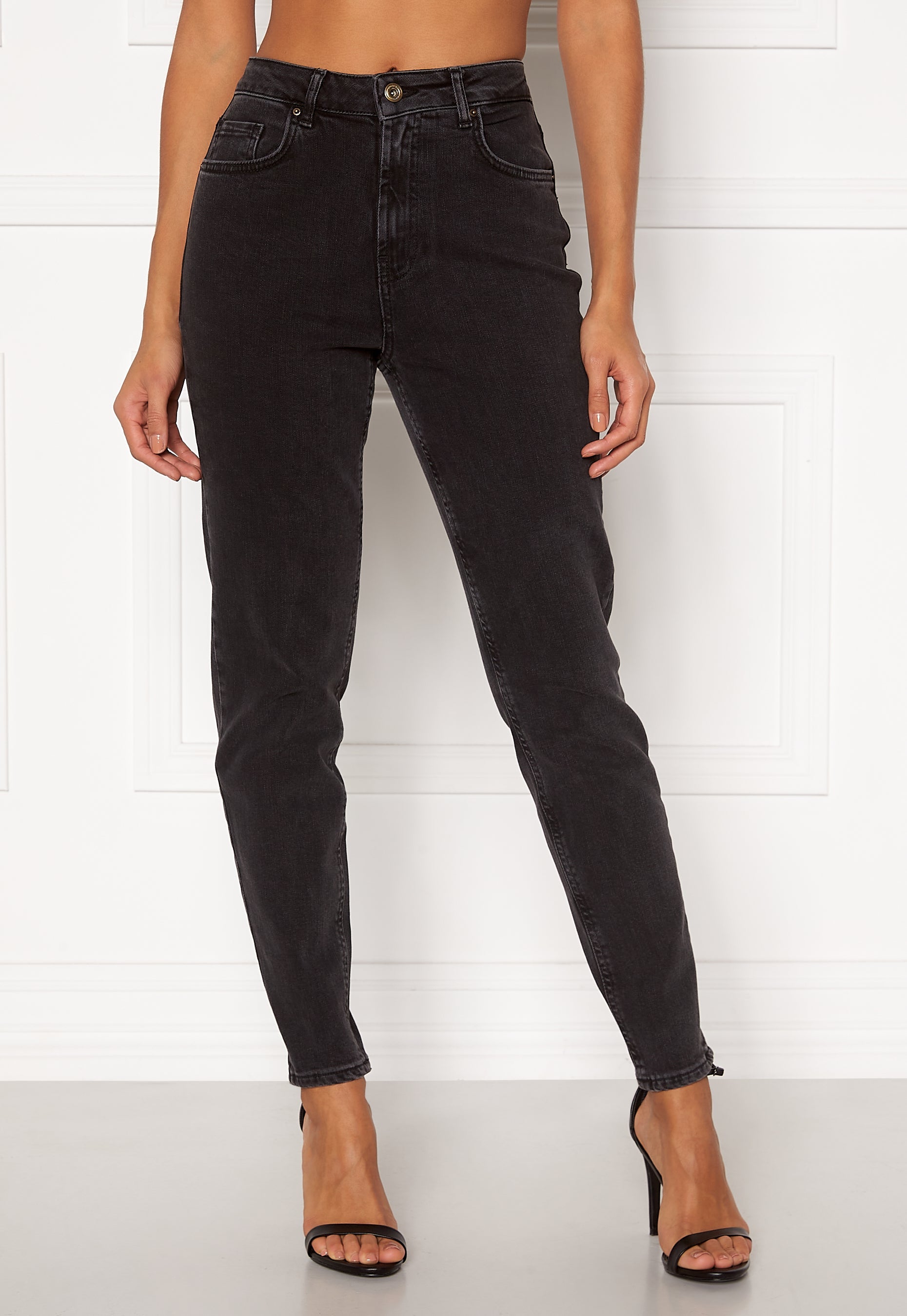 Pieces Leah Mom HW Jeans